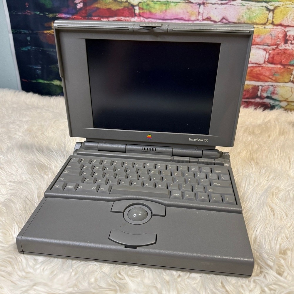 Apple Macintosh PowerBook 150 Vintage Laptop Model M2740 with Original Box